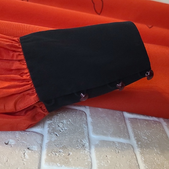 SOO Yung Lee Women's Red and Black Silk Long Sleeve Midi Dress (Sz M) - Picture 6 of 11